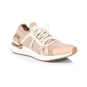 NWT Adidas Ultraboosts, Rose Gold size 7.5